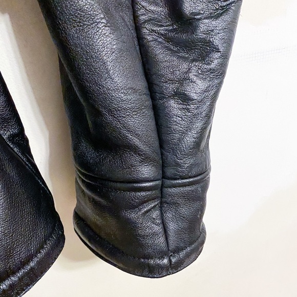 Wilson’s Genevieve Belted Leather Jacket - Picture 5 of 12